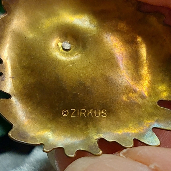 Zirkus Handcrafted Earrings - Picture 7 of 12